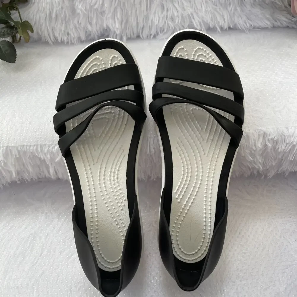 Black White Strappy Flat Sandals Women Size 38 Comfort Lightweight Casual Shoes